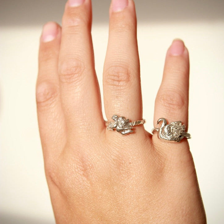 Serene Swan Ring